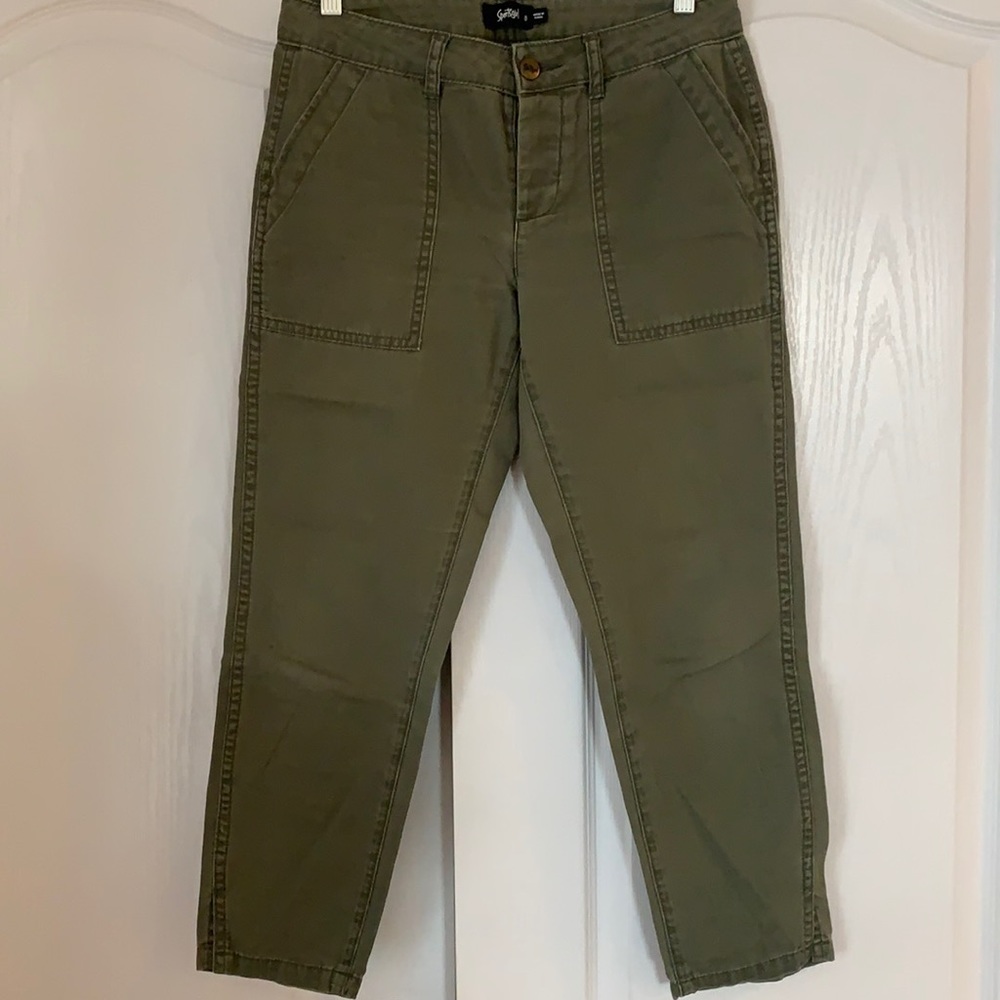 Sportsgirl button fly mid rise ankle/crop pant